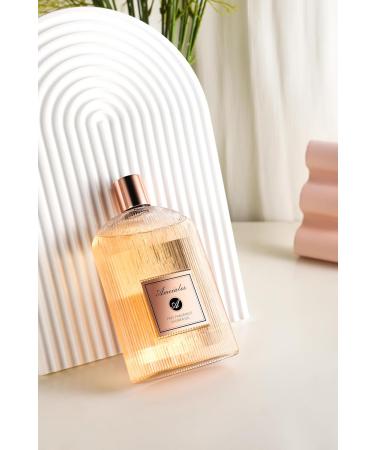 Shop Free Fragrance Shower Gel | Refreshing Scent for All Skin Types | International Shipping Available - Buy Online on GoSupps.com