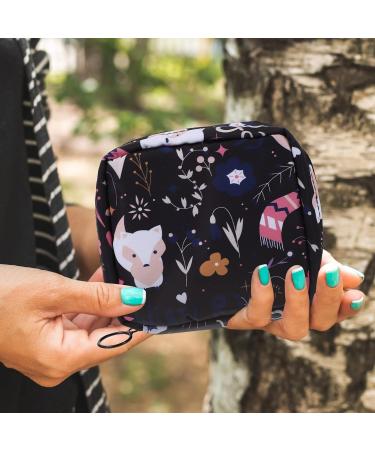 Exceart 1stk Aunt's Towel Bag - Stylish Pale Care Pad Holder for Women | Brindle ID & Money Exchange Coin Pack | Multi-Color Nylon Design - Buy Online on GoSupps.com