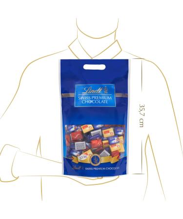 Lindt - Maxi Sachet Neapolitains SWISS PREMIUM CHOCOLATE - Assortment of Mini Milk Chocolates Milk-Hazelnut Milk and Nougat Shards White and Nougat Shards Black and Lindor Milk 2.5 kg - Buy Online on GoSupps.com