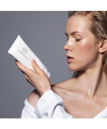 Nutridome - Flaxseed oil body cream 200ml - Body lotion for dry skin intense hydration and skin soothing regenerating repairing cream for women moisturizer - Buy Online on GoSupps.com