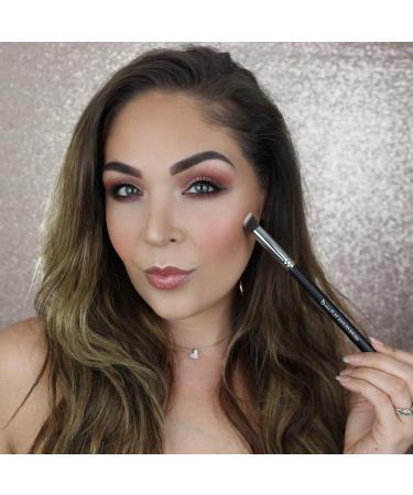 Kabuki Nose Contour Brush by Beauty Junkees - Mini Flat Angle Makeup Brush for Sculpting Bronzer, Highlighter - Vegan Synthetic, Ideal for Liquid, Cream, Powder Cosmetics - Buy Online on GoSupps.com