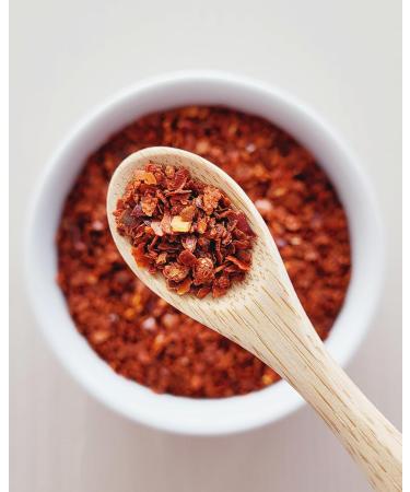  Green Essence Gochugaru Powder 500g Green Essence - Kimchi Spices - Gochugaru Chilli Flakes - Gochugaru Chilli Flakes (500g) - Buy Online on GoSupps.com