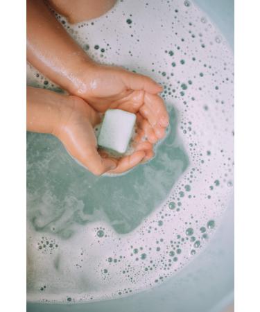 Na f Effervescent Bath Bombs Squares - 100% Vegetarian 8 Pack (24GR Each) | Luxurious International Shipping - Buy Online on GoSupps.com