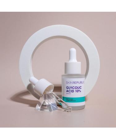 Skin Republic Glycolic Acid 10% Exfoliating Serum to visibly brighten refine tone and smooth skin texture (30ml) - Buy Online on GoSupps.com