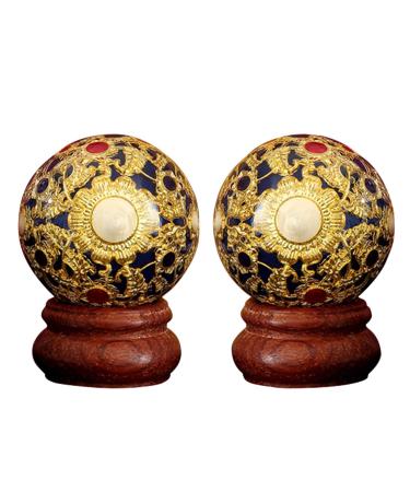 UNbit Baoding Ball Stress Ball Ball Stretcher magneticGolden Yonggu Guotai People Driving with A Bracket Driving Color