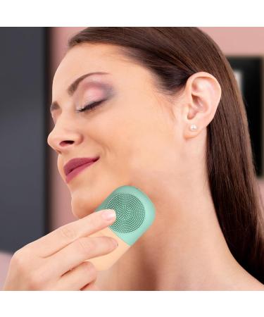Wpsagek Face Ice Mold - Silicone Ice Roller Facial Ice Mold - Food Grade Facial Ice Mold Remove Fine Lines Cleansing Makeup Gray Powder - Buy Online on GoSupps.com
