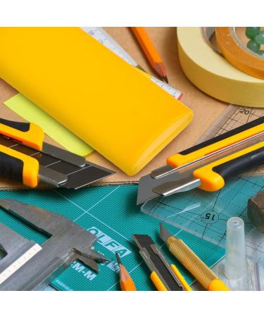 Beavorty Mini Razor with Disposal Case | Safe Blade Storage for Nurses | Compact Plastic Container for Waste - Buy Online on GoSupps.com