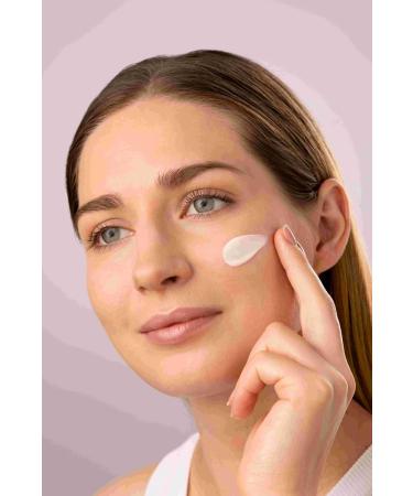 Medik8 Crystal Retinal 3 - Firming Advanced Skin Retinaldehyde Face Serum - Night Serum with Hyaluronic Acid and Vitamin E - Gluten Free - 1 oz 1 Fl Oz (Pack of 1) Crystal Retinal 3 - Buy Online on GoSupps.com
