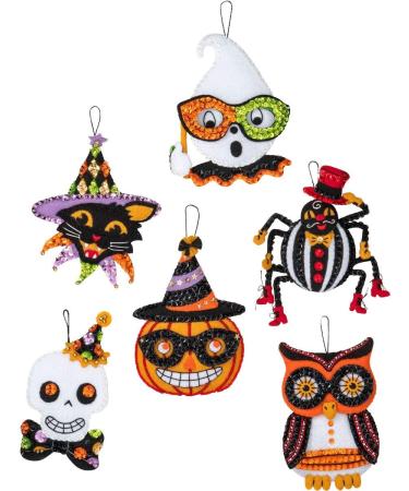 Bucilla 89276E Vintage Halloween Felt Ornament Kit - Set of 6 - Buy Online on GoSupps.com