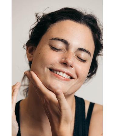 Vegan Super Face Cleanser | Macromarine 5 Glycolic Acid & Rose Hip Oil | Clean Beauty & Cruelty Free - Buy Online on GoSupps.com