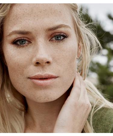 M DARA Organic Skincare | Deep Moisture Fluid - 50ml Ultra-light texture 24-hour hydration Balancing Dermatologically tested Ecocert certified Recyclable packaging. - Buy Online on GoSupps.com