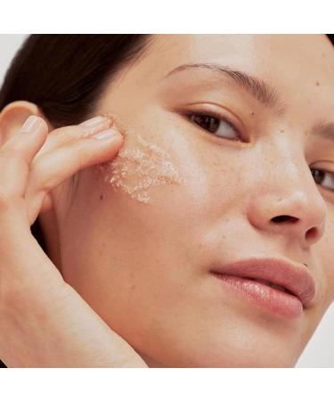 Beauty Pie Le Masque Micro-Caviar Overnight Moisture Mask | Omega-9 Micro-Bubble Oil-in-Serum Treatment & Soothing Cherry Blossom + Saffron Mask for Dry Dull Skin - Buy Online on GoSupps.com