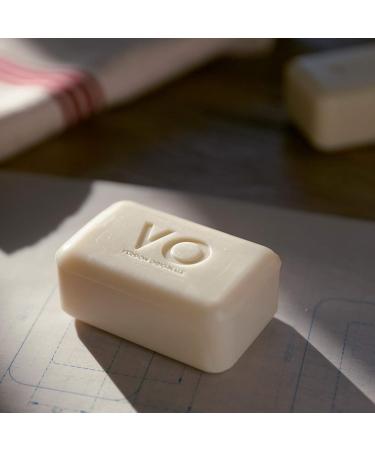  Compagnie de Provence Compagnie de Provence Scented Soap 150g Black Jasmine - Buy Online on GoSupps.com