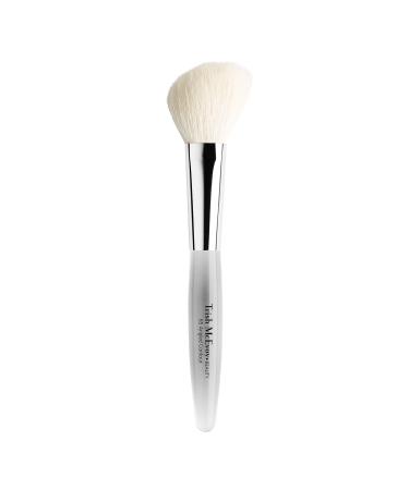 Trish McEvoy Brush 65 Angled Contour