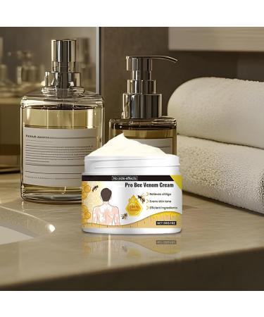 Foot Cream - Care Lotion | Nourishing and Illuminating Plant Extracts to Moisturize Dry Sensitive Skin on the Body and Hands - Buy Online on GoSupps.com