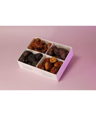  odilia Odilia Palm Harmonie Discovery Box 500g Exclusive Organic Date Variety | 4 elegant varieties: Ajwa Sukkari Monefie Medjool | Vegan gluten-free no added sugar | Luxurious gift idea - Buy Online on GoSupps.com
