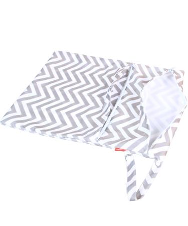 Damero Wetbag Fabric Diapers | Reusable Diaper Bag Set | 3-Piece Washable Organizer for Boys & Girls | Gray Chevron Design - Buy Online on GoSupps.com