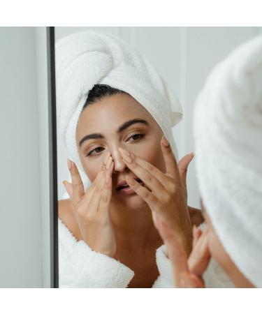 Fitglow Beauty Vita Youth Retinoic Oil | Triple Bio-Available Retinol Face Serum | Anti-Aging Firms & Smooths Fine Lines | Enhances Radiance & Evens Skin Tone | Non-Irritating | 30ml - Buy Online on GoSupps.com