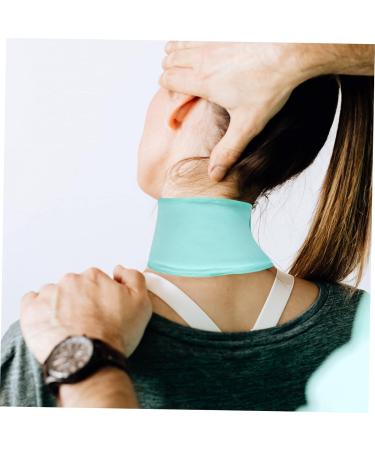 KAILIKETIY Moisturizing Neck Pads For Women Refreshing Essential Gel For Wrinkle Reduction Ultrathin Comfortable Neck Patch For Deep Hydration Improving Skin Elasticity - Buy Online on GoSupps.com