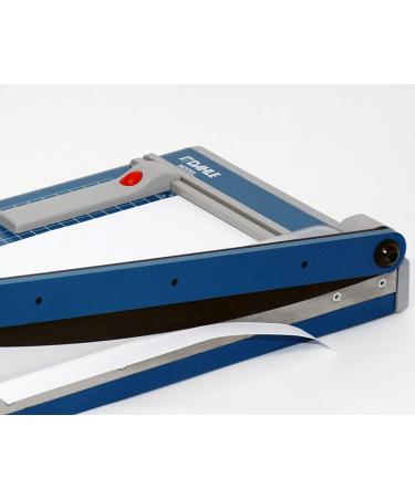 Dahle - 00533-21261 533 Professional Guillotine Trimmer  13-3/8" Cut Length  15 Sheet Capacity  Self-Sharpening  Manual Clamp  German Engineered Cutter 13" Cut Length 15 Sheets - Buy Online on GoSupps.com