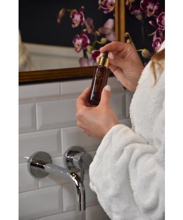 Lagalene Milano Multisense Treatment Complex 100 natural dry oil for face neck and d collet fast absorption light moisturizes and filling 30 ml - Buy Online on GoSupps.com