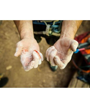 Funkymunky Recovery Cream 50ml | Best Grip for Climbing Bouldering CrossFit & Gymnastics | Heal Dry Cracked Hands by Magnesia-Chalk - Buy Online on GoSupps.com