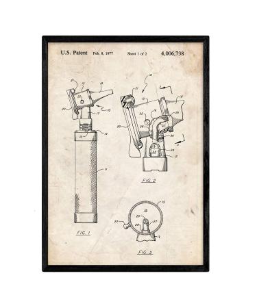 Poster Nacnic Patent Otoscope. Sheet with old design patent in A3 size and vintage background Vintage background Otoscope