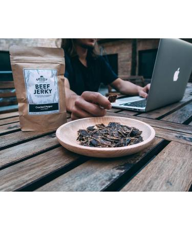German Beef Jerky - 10-Pack Cracked Pepper Dry Meat (1kg) | Premium International Shipping - Buy Online on GoSupps.com