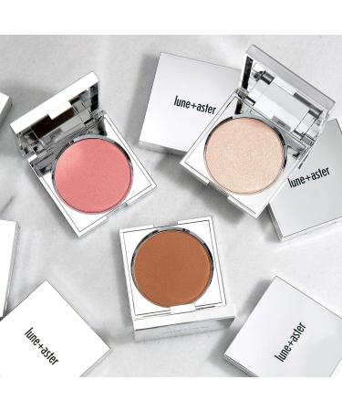 Lune+Aster SuperStar Highlighter - Silk-textured Champagne Luminizing Glow - Buy Online on GoSupps.com