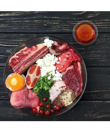 Greenhound Schecker 100% Salmon Oil - Premium Norwegian Oil 500ml | 84.5% Unsaturated Fatty Acids - Ideal for Pets - Buy Online on GoSupps.com