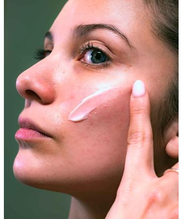 BIOKOSMO - italian roots - Nourishing Anti-Oxidating Face Cream. Extract of Prickly Pear and Sicilian Avocado. 50 ml. 100% Made in Italy - Buy Online on GoSupps.com