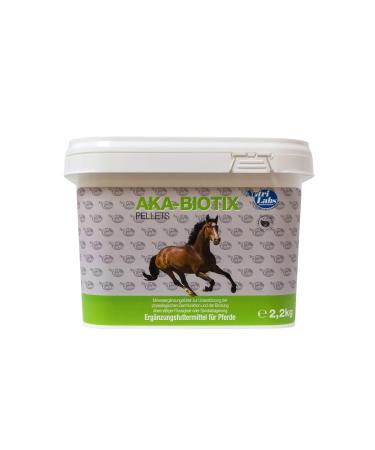 NutriLabs Aka-Biotix Pellets for Horses to Help Water Waste with Montmorillonite and Prebiotics 2.2 kg
