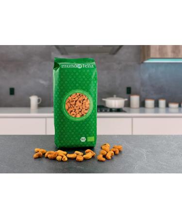 Mundo Feliz Organic Roasted Cashews with Chili - 2 x 400g | Premium Snacking Nuts for International Shipping - Buy Online on GoSupps.com