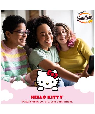 Buy Limited Edition Goldfish Hello Kitty Strawberry Shortcake Flavored Grahams - 6.1 Oz | International Shipping Available - Buy Online on GoSupps.com
