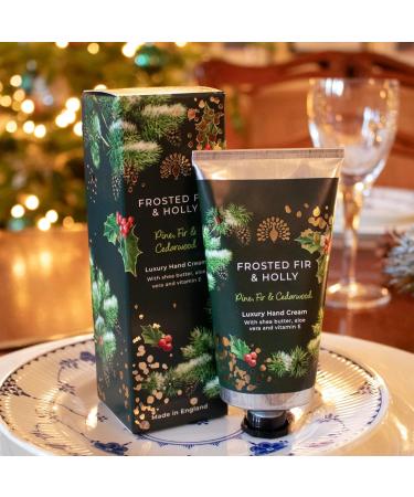  The English Soap Company The English Soap Company Frosted Fir and Holly Collection Cr me pour les mains 75 ml - Buy Online on GoSupps.com