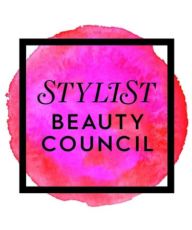 Max Factor Radiant Lift Liquid Foundation SPF30, Hyaluronic Acid, Dark Skin Tone - 095 Tawny 30ml - Buy Online on GoSupps.com