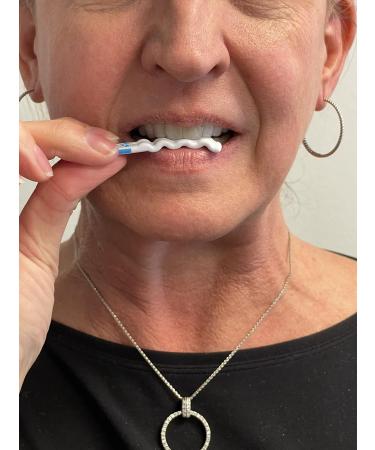 Clenchy Aligner-Sitzer (6 Pieces) - Essential Tool for Aligners & Braces | Easy Tooth Cleaning & Perfect Alignment | Shop Now! - Buy Online on GoSupps.com