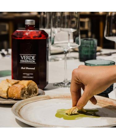 Verde Esmeralda Extra Virgin Olive Oil Gift Box - 3x500ml Organic Picual & Royal - Premium Quality from Ja n - Buy Online on GoSupps.com