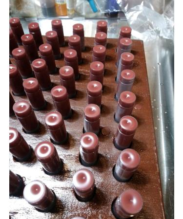 Organic Beeswax Lip Balm - 8 Flavors for Chapped Lips - Moisturizing Strawberry Treatment - International Shipping Available - Buy Online on GoSupps.com