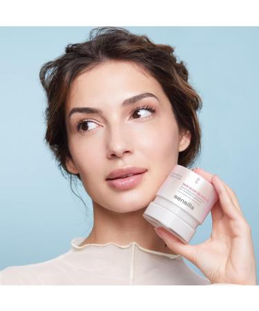Sensilis - Skin Glow Glycolic Gel Lissant Illuminateur avec 8% d Acide Glycolique Illumine Hydrate Unifie le Teint et Raffermit la Peau Usage Nocturne Convient aux Peaux Sensibles - 50 ml - Buy Online on GoSupps.com