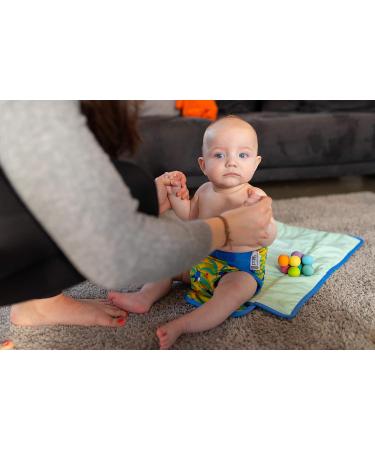 Close Pop-in Premium Bamboo Fabric Diaper | Birth to Potty | Safe Closure - Parrot Design | International Shipping - Buy Online on GoSupps.com