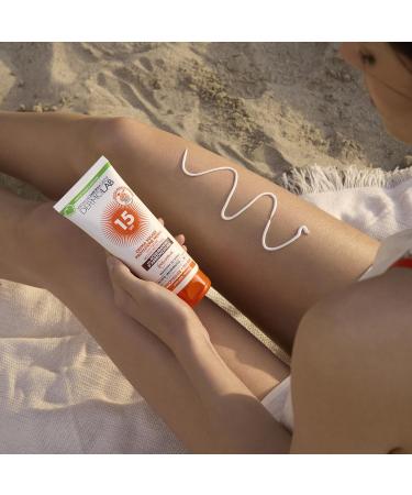 Dermolab - Sun cream for face and body medium protection SPF 15 with tanning accelerator contrasts skin aging and UVA rays water resistant tested - Buy Online on GoSupps.com