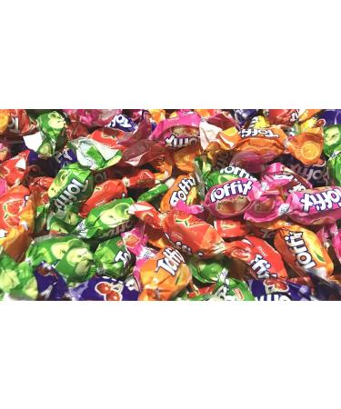 Toffix Chewy Wrapped Sweets Fruity Chew Centres 400g bag of Sweets