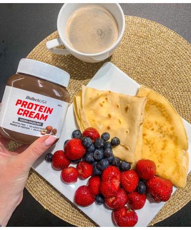BioTechUSA Protein Cream | Riche en prot ines | Tartinade de cacao et de noisettes | Sans gluten | Sans huile de palme 200 g Cacao-noisettes Cacao-noisettes 200 g - Buy Online on GoSupps.com