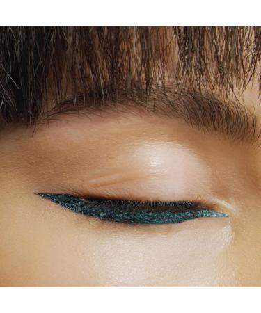 L'Or al Paris Matte Signature Eyeliner n.04 Emerald - Long-Lasting Waterproof Formula | Shop Internationally at YourStoreName  - Buy Online on GoSupps.com