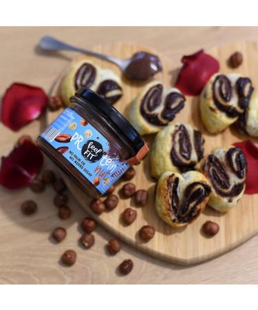 Feel Fit Protein Groove Cocoa Hazelnut Spread - 19% Protein No Added Sugar Palm Oil Free Smooth Consistency (6 x 200g) - Buy Online on GoSupps.com