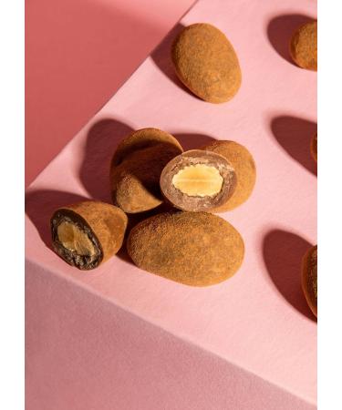 KoRo - Chocolate and cinnamon coated almonds 1kg - Chocolate and fluted pleasure of aromatic Californian almonds with real Be - Buy Online on GoSupps.com