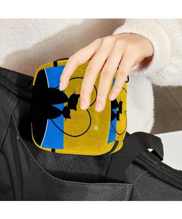 Lovely Cats on the Beach Napkiettes Storage Pocket - Portable Period & Menstrual Cup Holder for Women Teens & Girls - Color 9 - Buy Online on GoSupps.com