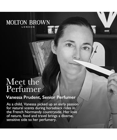 Molton Brown Delicious Rhubarb & Rose Fine Liquid Hand Wash Refill 400 ml New Version - Buy Online on GoSupps.com