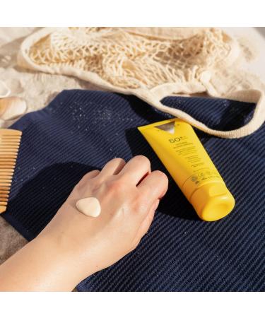 Valquer Laboratorios Hydra Sunscreen Facial Cream SPF 50+ Moisturizing and Anti-Aging - Buy Online on GoSupps.com